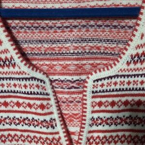 Moda International Red and Cream V-Neck Sweater